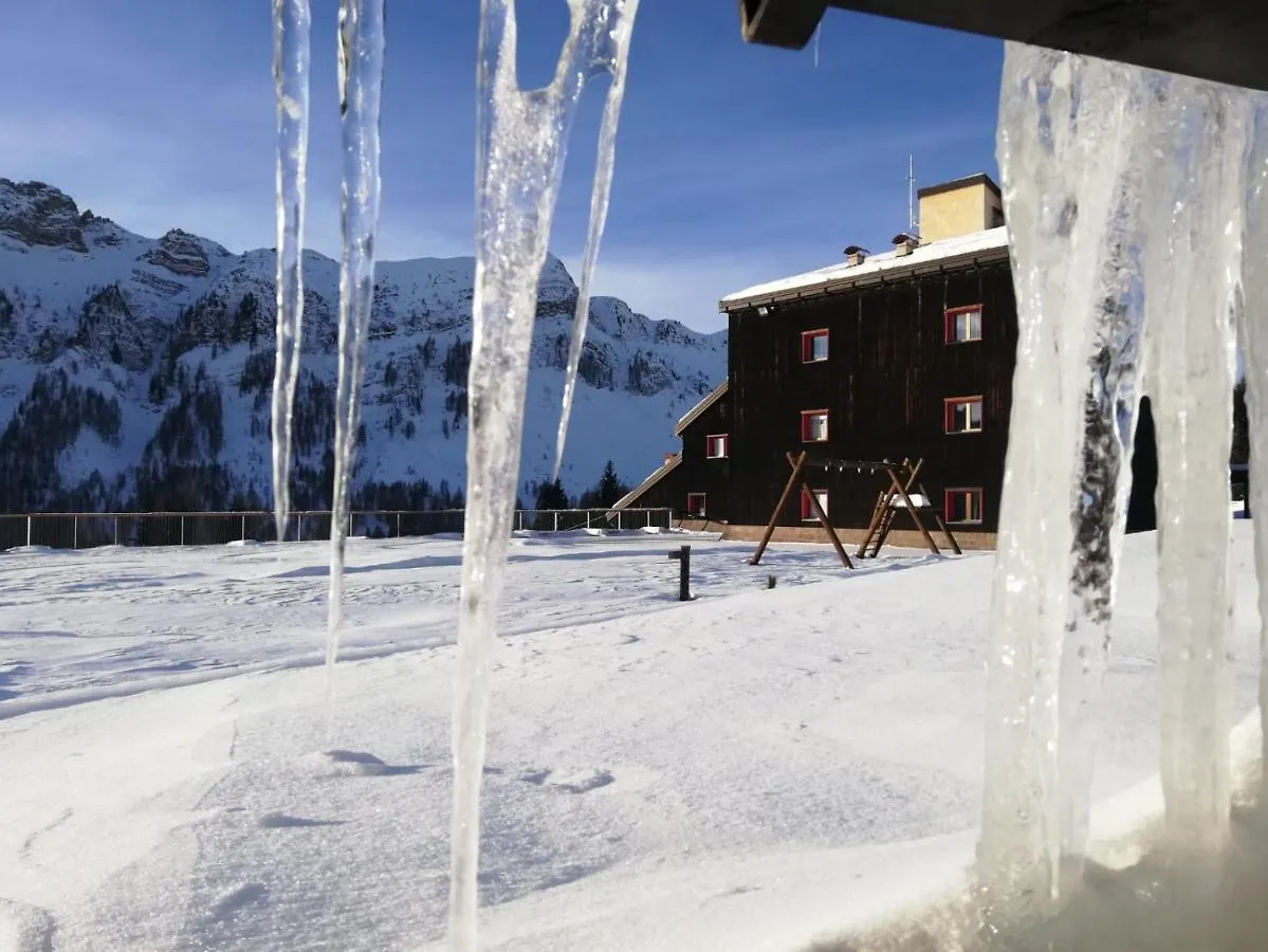 Tana Delle Marmotte Apartment Falcade Italy