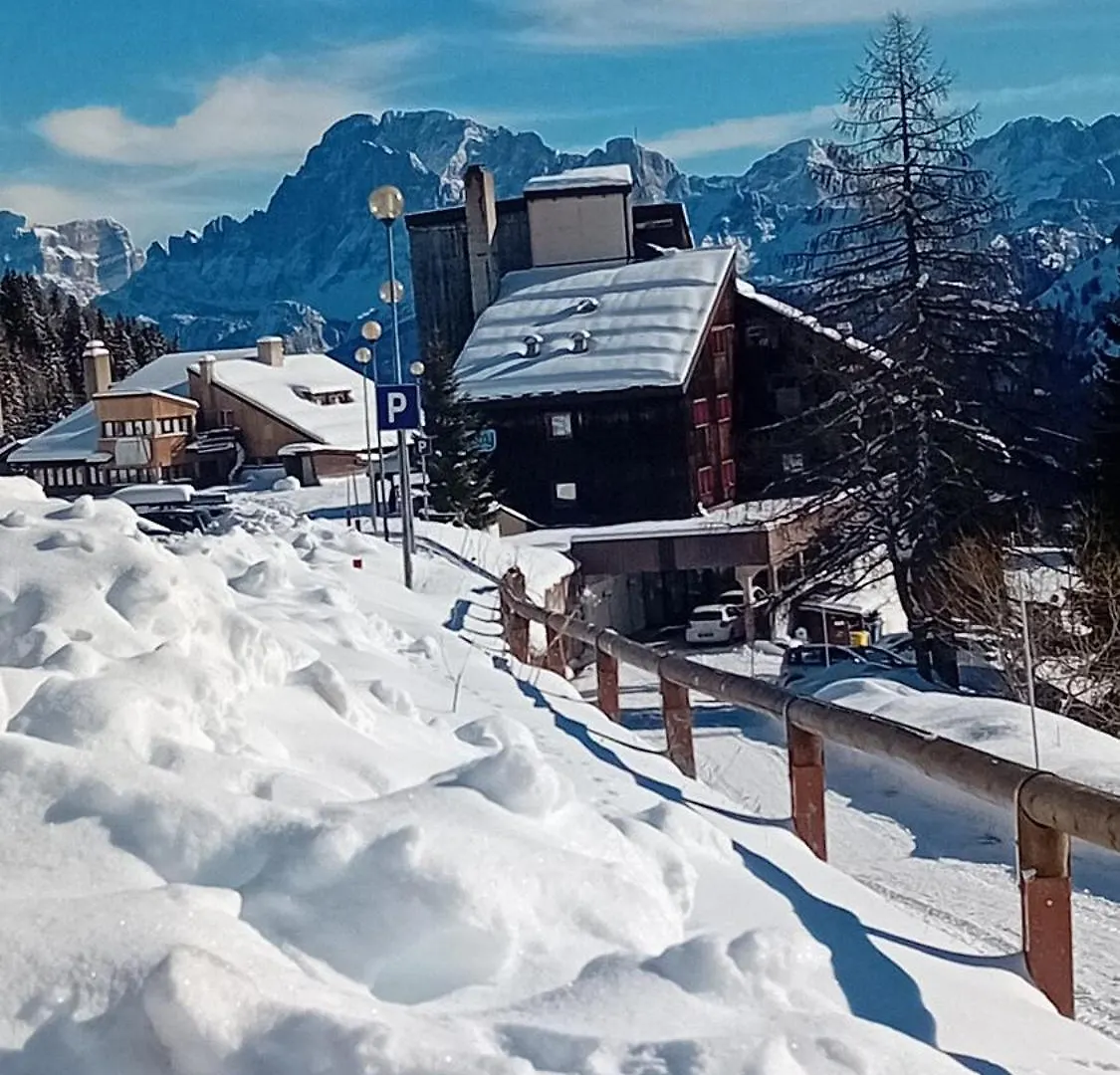 Tana Delle Marmotte Apartment Falcade